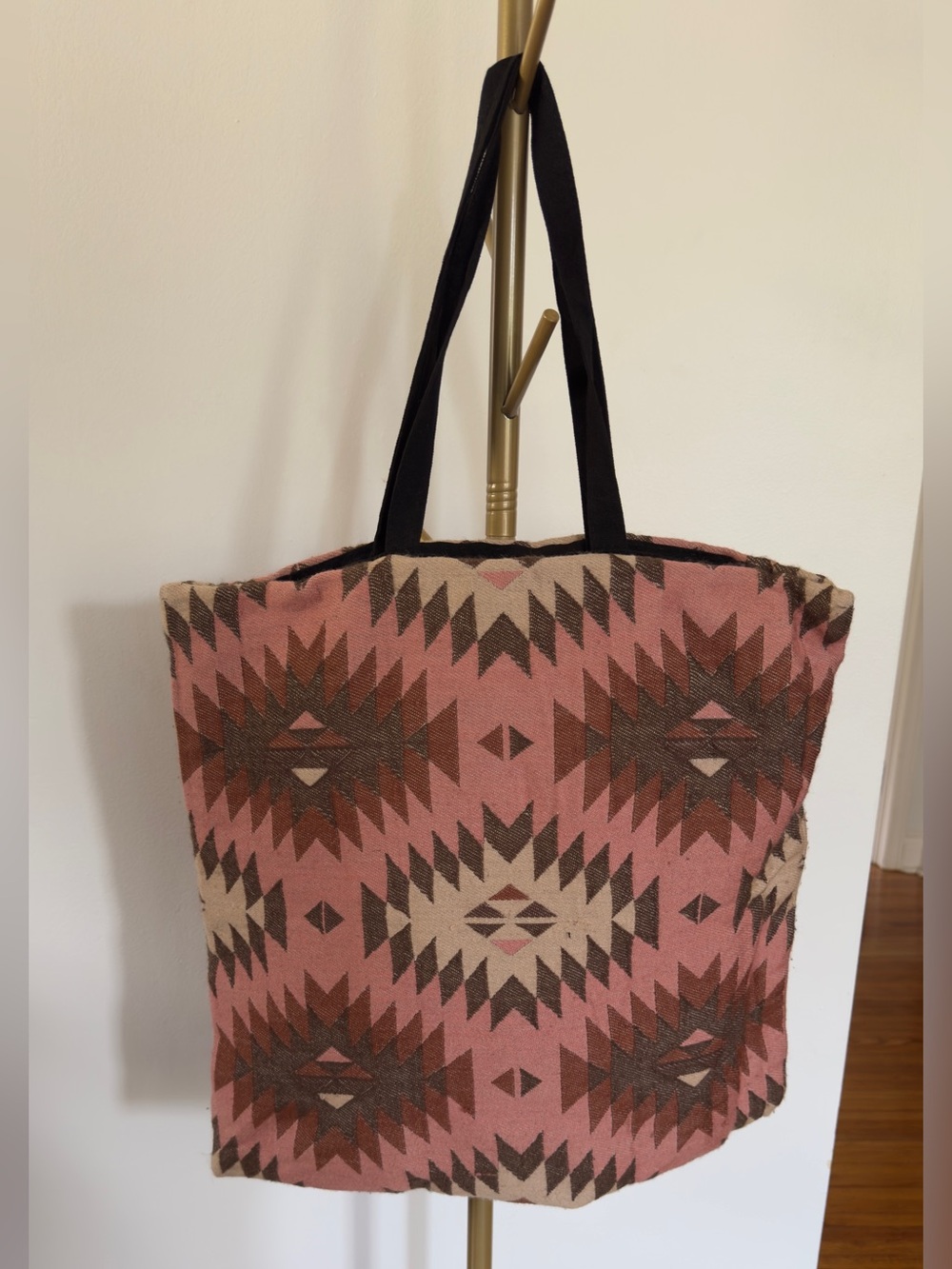 Carpet style Tote Bag in Dusty Pink and Brown